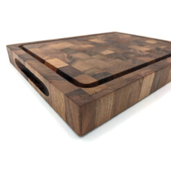 Alternative view of Sikuri - Stirnholz-Schneidbrett groß mit Saftrinne, Walnuss